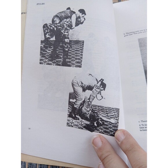 US Army Special Forces Hand-To-Hand Fighting Tae Kwon Do Book Manual ST 31-204 - Picture 4 of 5